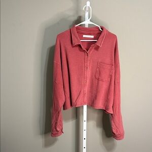 Altar’d State XXL Waffle Knit Button Front Collared Top in Dusty Rose‎ Cropped